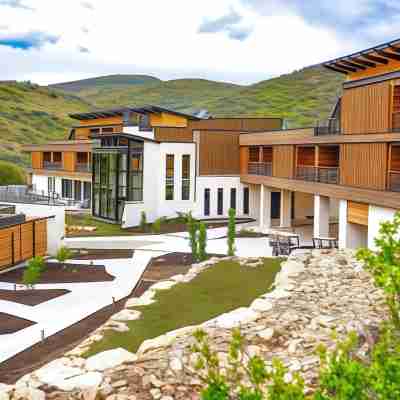 The Lodge at Blue Sky, Auberge Resorts Collection Hotel Exterior
