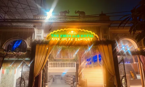 The Emerald Hotel & Siya Milan Banquets