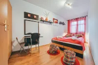 Apartamenty Sun & Snow Rezydencja Parkowa Hotel dekat Mineralogical Museum