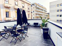 8Room Hotel