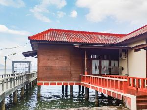 Villa Singa Laut Lampung RedPartner