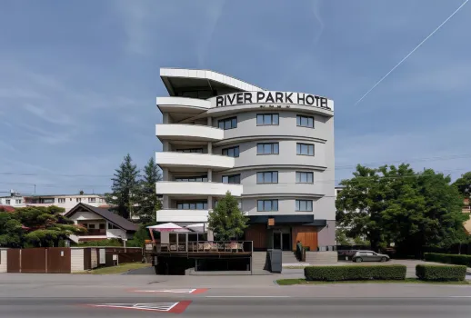 Hotel River Park Hotels in der Nähe von Einkaufszentrum VIVO! Cluj Einkaufszentrum VIVO! Cluj