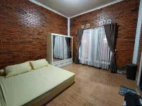 The Secret Hill Villa and Glamping Hotel a Nagrak