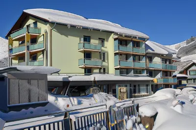 Hotel Hahnenblick فنادق في 
