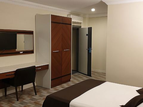 Eriza Boutique Hotel