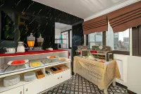Silk Castle Hotel & Spa Các khách sạn ở Hà Nội