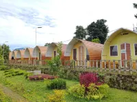 Rumah Kurcaci D'Sawah Hotel dekat Pom Mini bonto Laja