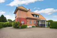 Kollund Rooms Hotels in Pattburg