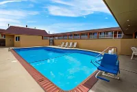 Quality Inn Fairfield Napa Valley Area - piscina