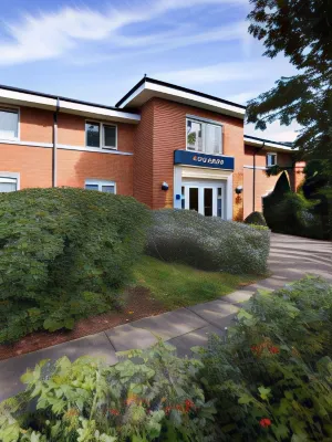 Travelodge Stonehouse Hotels in Dursley
