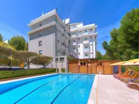 Hotel Excelsior - Pool