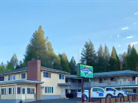 Townhouse Motel Hotel di Weed