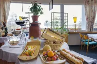 Seehotel Luisenhof - breakfast