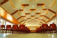 Kgees - Hill Town Hotel Hotel di Kattappana