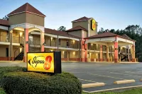 Super 8 by Wyndham Pearl/Jackson/East Hotels in Brandon
