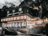Bernti's Mountain Inn Hotels in Thredbo
