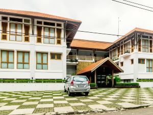 Villa Damar Bandung