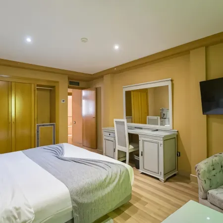 El Oumnia Puerto & Spa