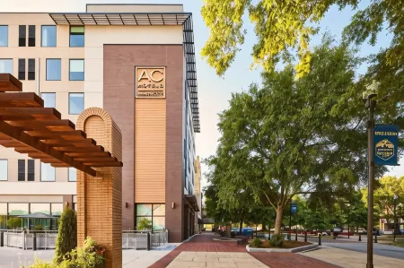 AC Hotel Columbus Downtown, GA Отели в г. Колумбус