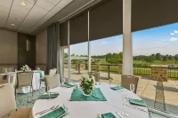 Turf Valley Resort - breakfast