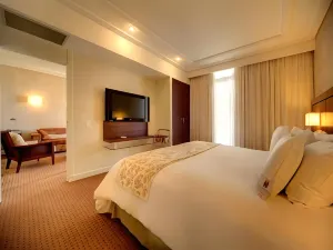 Radisson Hotel Curitiba