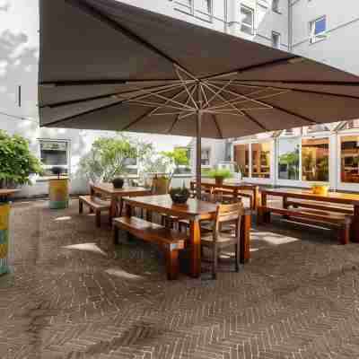 Hans Brinker Hostel Amsterdam Hotel Exterior