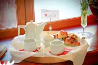 Hôtel Renaissance - breakfast