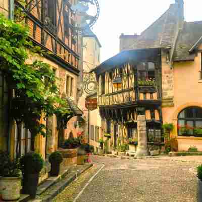 Logis la Tourelle du Beffroi Hotel Exterior