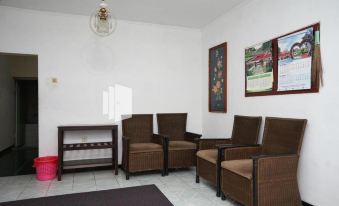Villa Handayani Songgoriti RedPartner