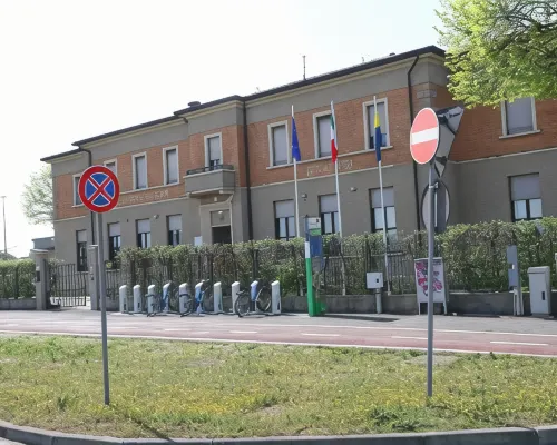 Student's Hostel Parma فنادق في بارما