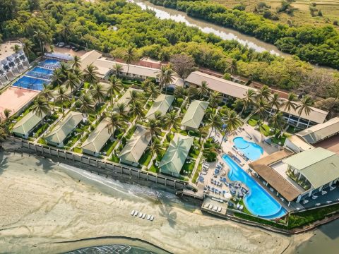 Sunset Beach Hotel