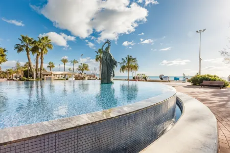 Hotel Torremar - Mares Отели рядом с достопримечательностью «Сады Серро»