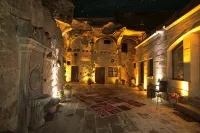 Tulip Cave Suites - 3 ดาว