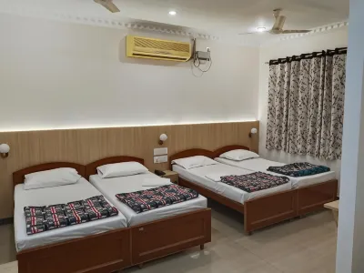 Hotel Nachiappa Palace Hotels in Karaikkudi