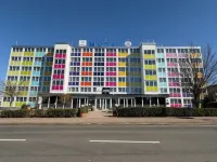 BeeVillage Messehotel Hannover Laatzen  호텔