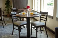 Inn at Moses Lake - breakfast