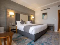 Romera Hotel Hoteles cerca de Salón de bodas Crystal Hall
