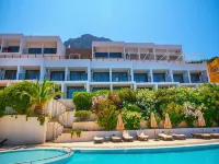 Plaza Hotel Hotels in Mirties