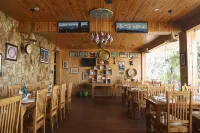 Kasar Himalaya Holiday Resort, Binsar Rd Hotels in Almora