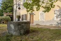 Vista&Capriccio Các khách sạn ở 