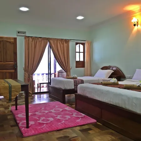 Shaz Resort Pulau Tinggi