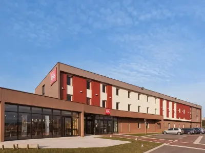 Ibis Beauvais Aéroport Отели рядом с достопримечательностью «Парк Марсель Дасо»