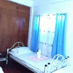Troy Lodge - Homestays