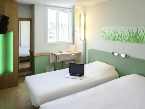 Ibis Budget Aeroport le Bourget Garonor Hotels in Le Blanc-Mesnil