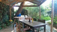 Black Cockatoo Lodge