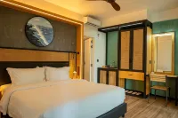 Athiri Residence - balcony