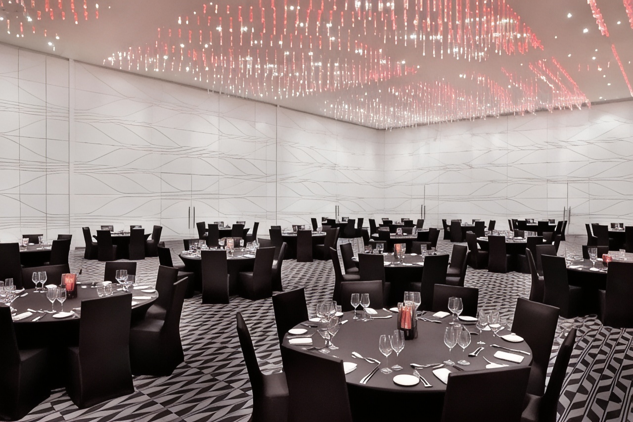 W Abu Dhabi - Yas IslandOver view