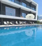 Essence Hotel - piscine