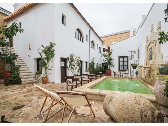 La Casona de Calderón Gastronomic & Boutique Hotel