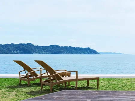 CAP MARTIN Funny house